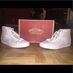 Size 9 all white vans.